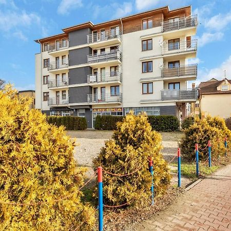 Апартаменти Apartament Na Deptaku Z Parkingiem I Klimatyzacja By Renters Мендзиздроє Екстер'єр фото