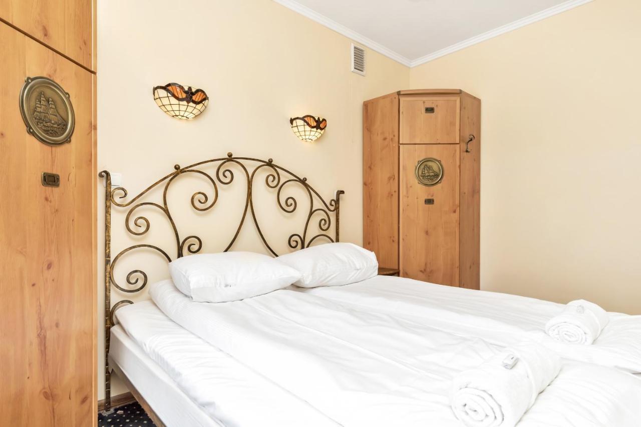 Апартаменти Apartament Na Deptaku Z Parkingiem I Klimatyzacja By Renters Мендзиздроє Екстер'єр фото