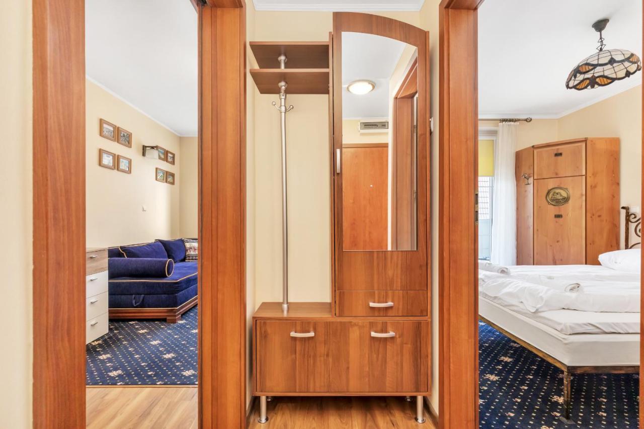 Апартаменти Apartament Na Deptaku Z Parkingiem I Klimatyzacja By Renters Мендзиздроє Екстер'єр фото